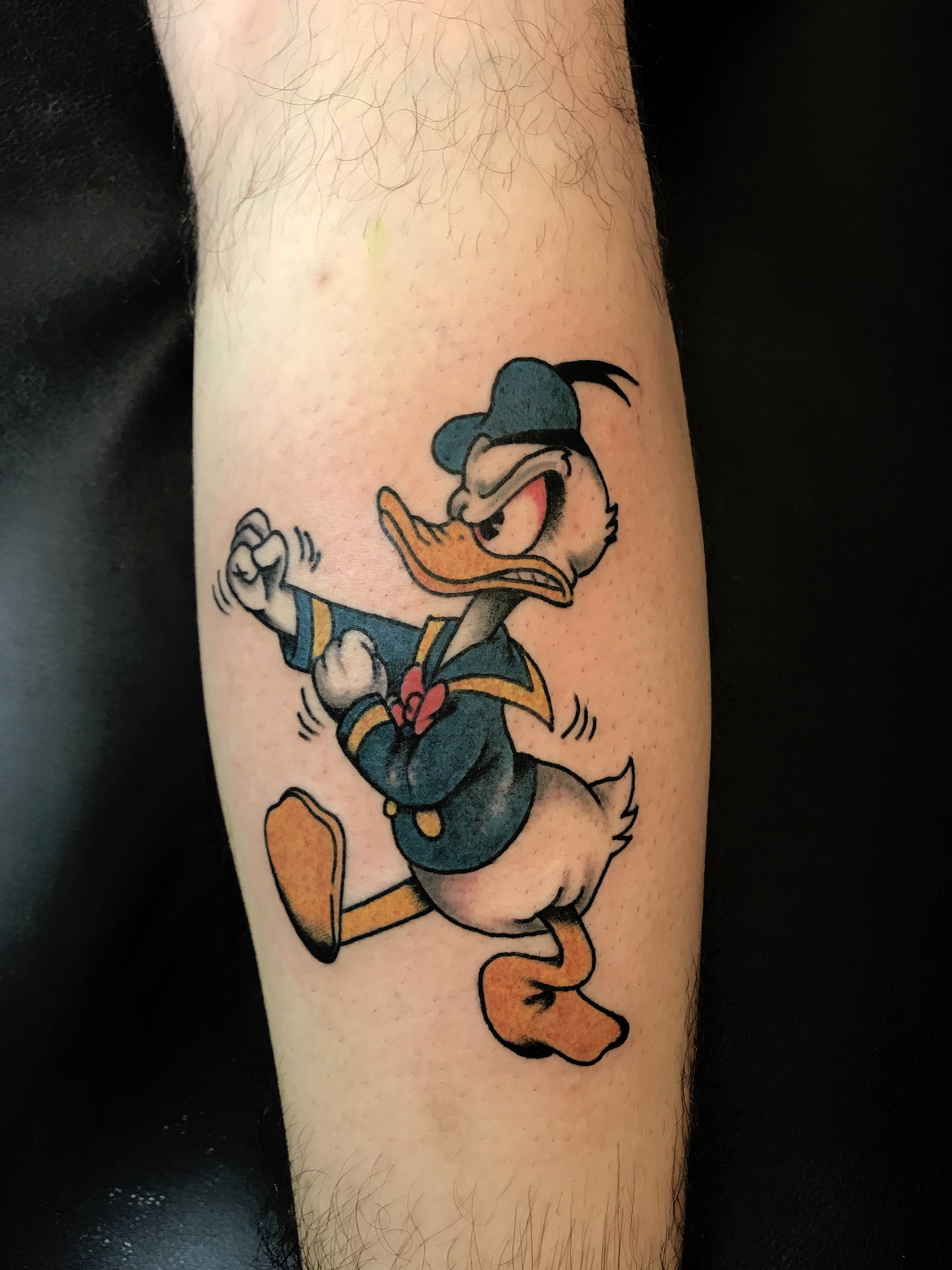 Ivan-Herrera-Tattoo-Berlin-Traditional-Classic-Donald- Duck.