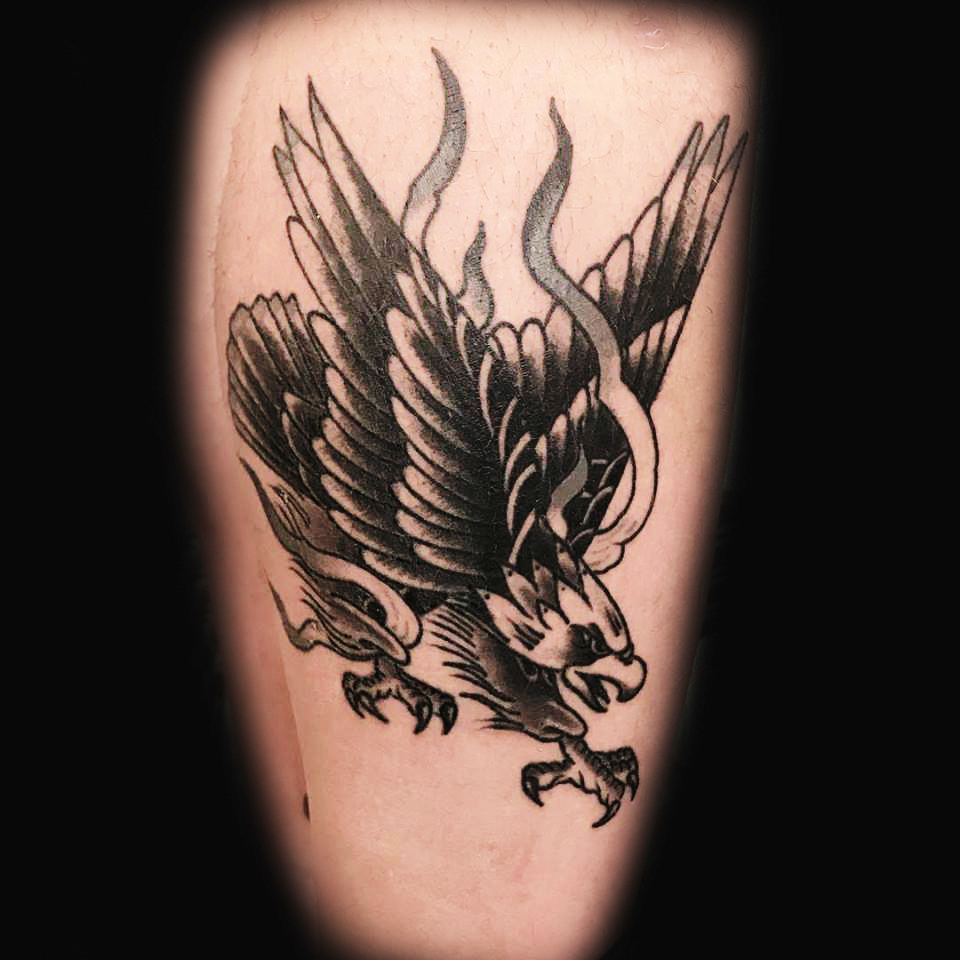black-work-Ivan-Herrera-Tattoo-Berlin-Blackwork-eagle